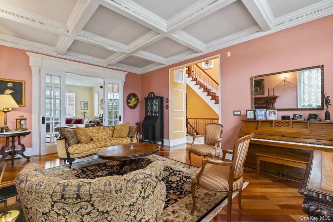 14910 7th Avenue, Whitestone, NY 11357