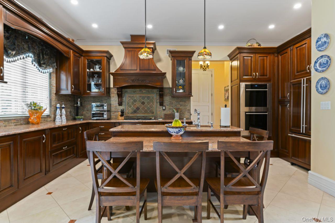 14910 7th Avenue, Whitestone, NY 11357