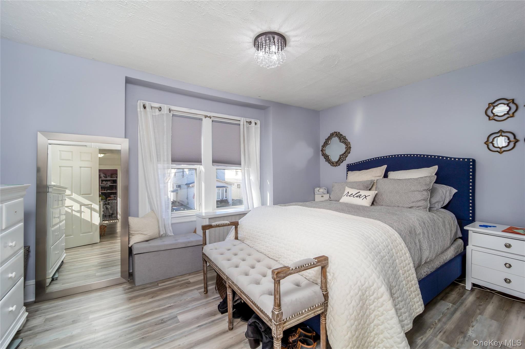 92-57 246th Street, Floral Park, NY 11001