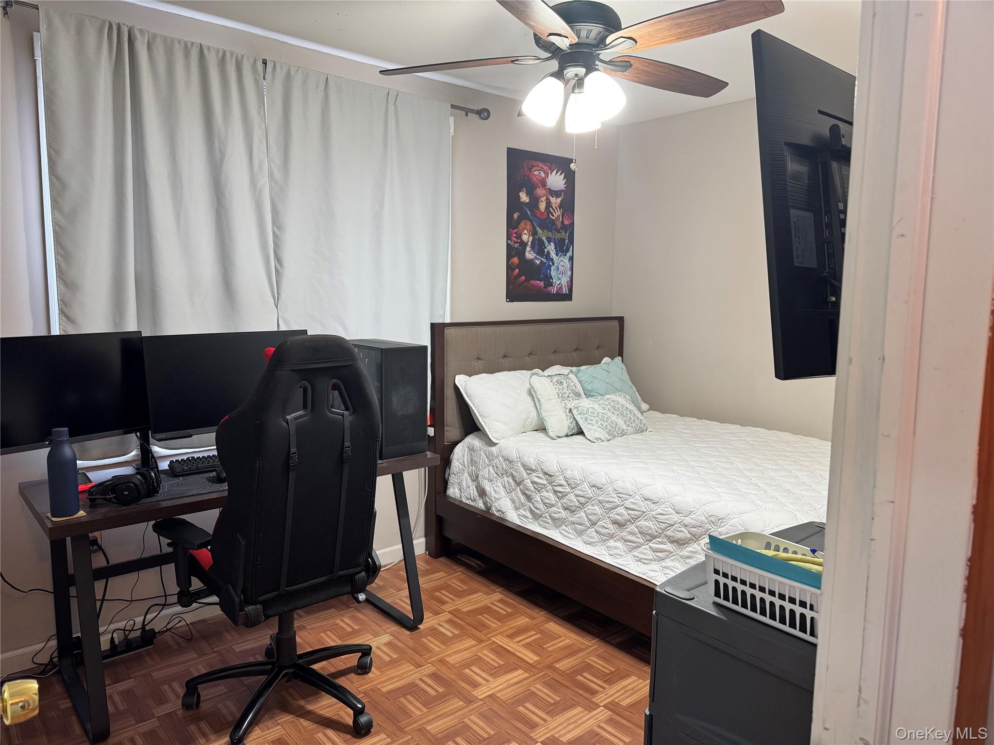 7817 64th Street, Glendale, NY 11385