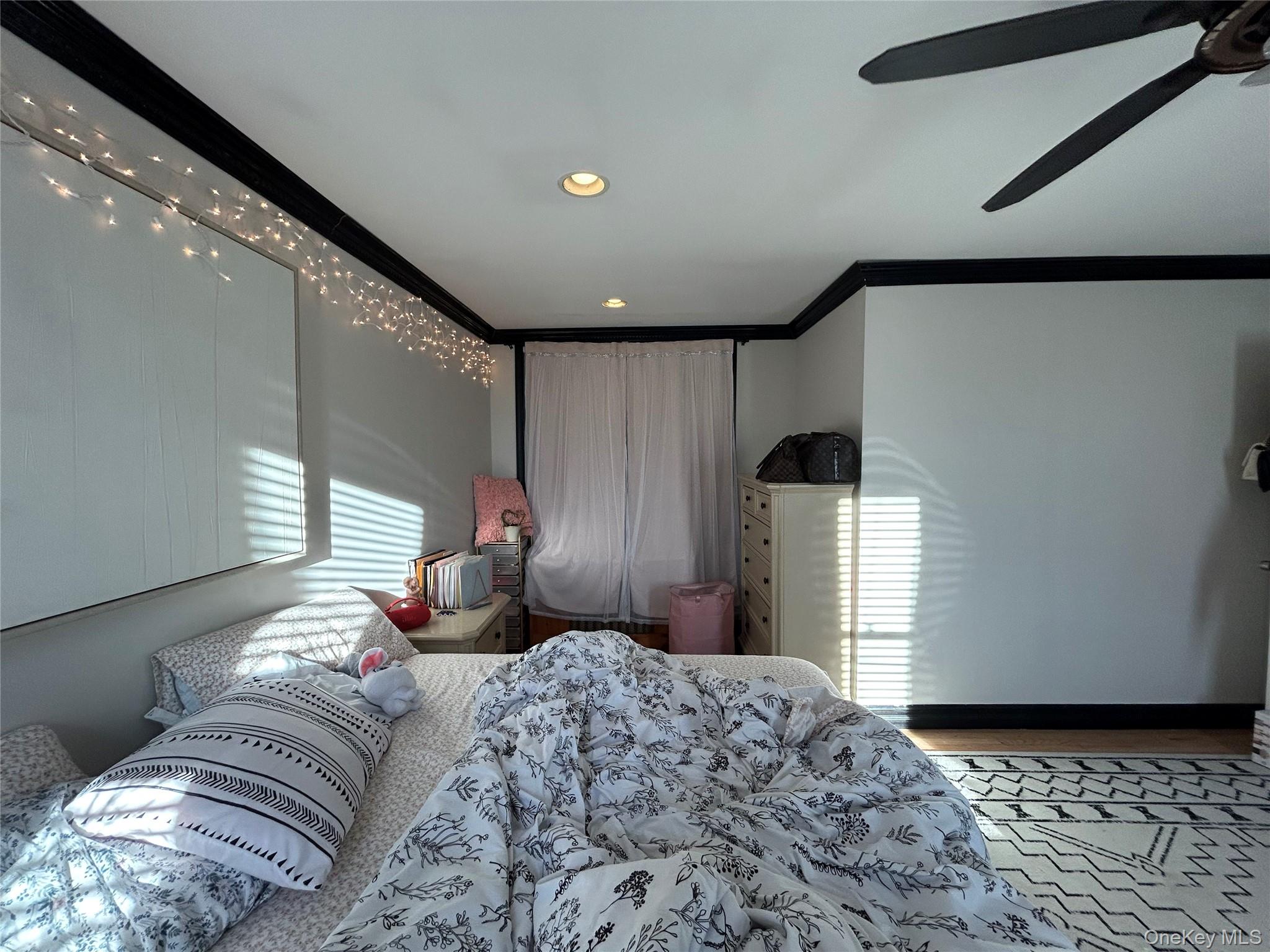 1039 Calhoun Avenue, Bronx, NY 10465