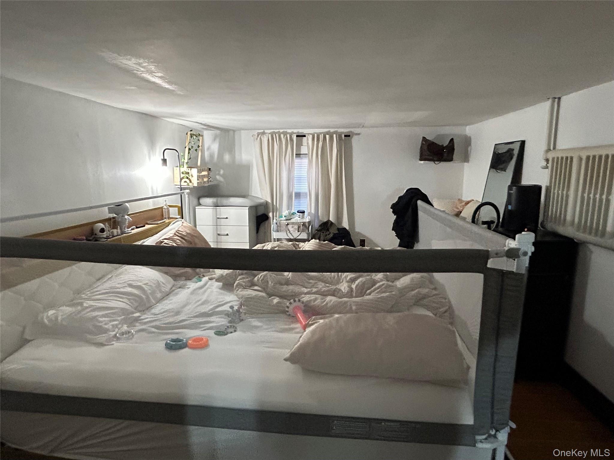 1039 Calhoun Avenue, Bronx, NY 10465