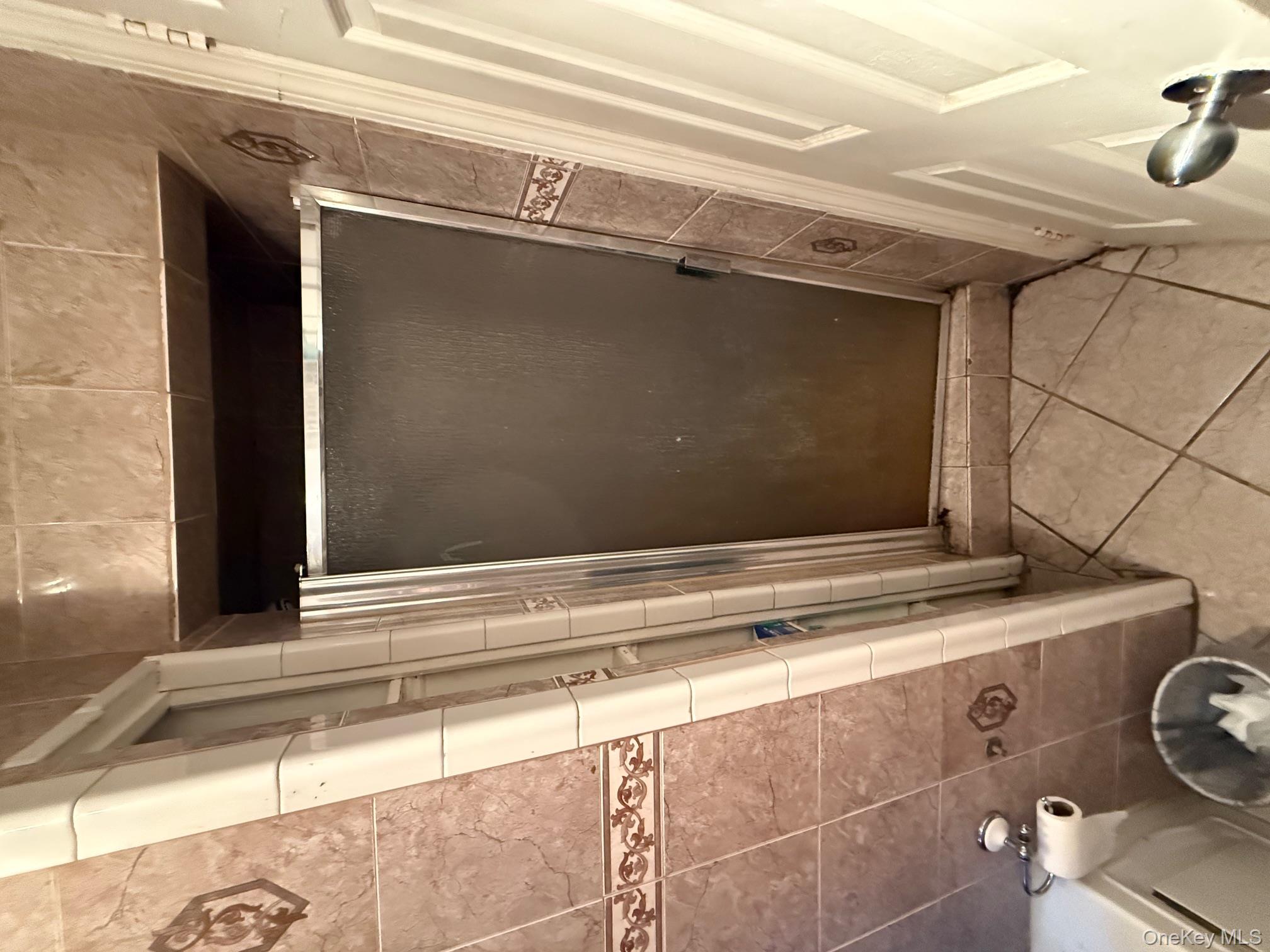 11715 200th Street, Saint Albans, NY 11412