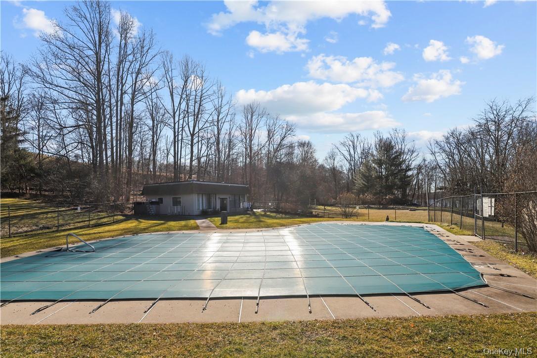 305 Vista On The Lake, Carmel, NY 10512