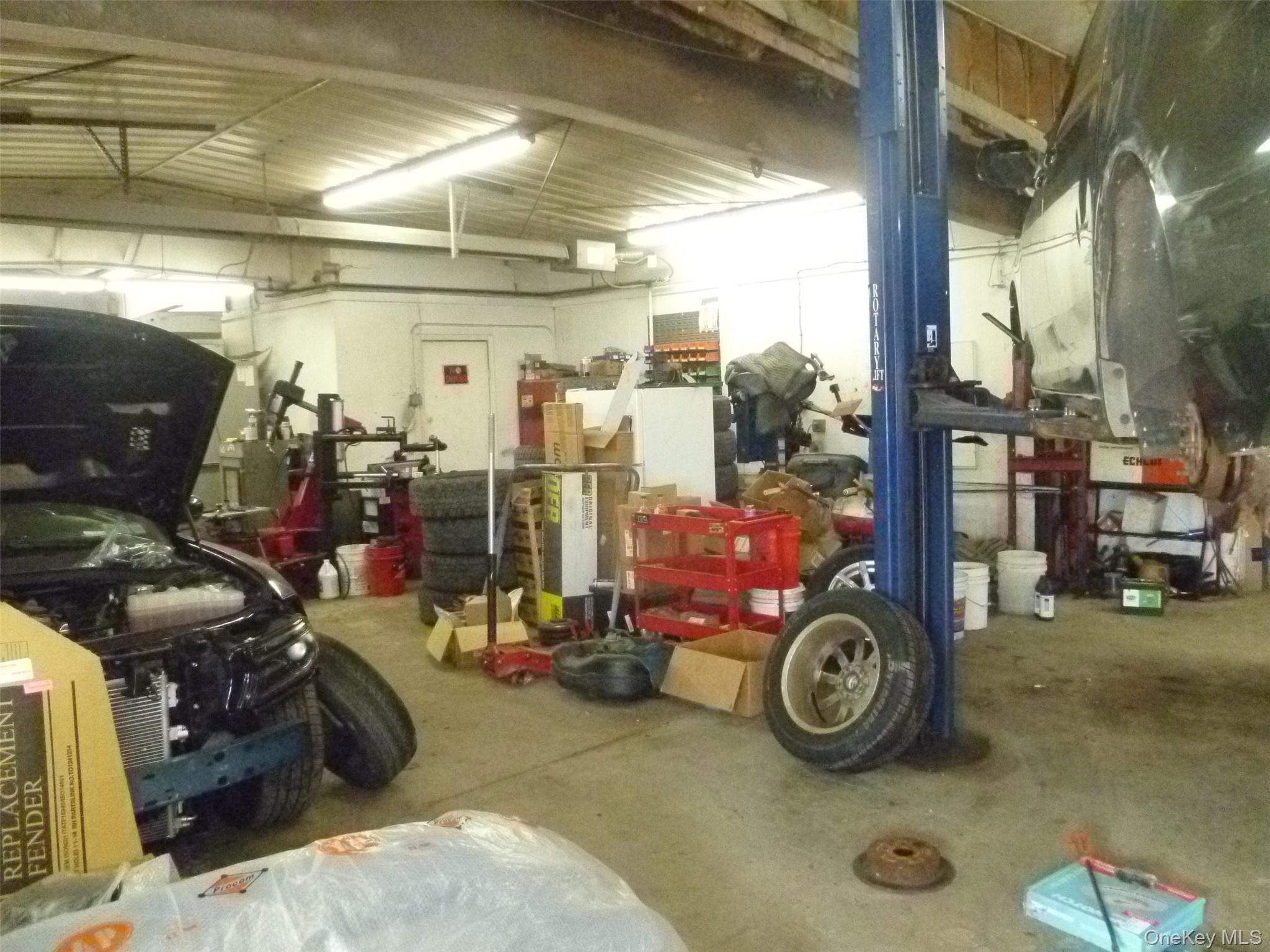 1104 Route 9W, Marlboro, NY 12542