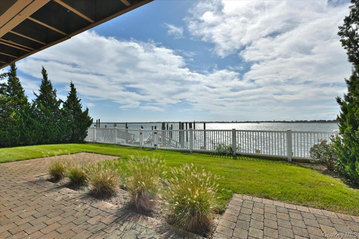 3106 Clubhouse Road, Merrick, NY 11566