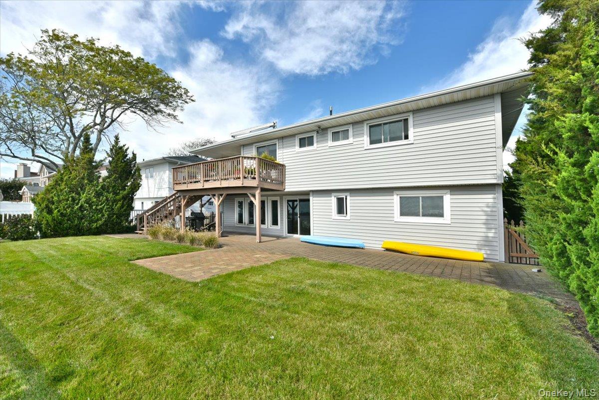 3106 Clubhouse Road, Merrick, NY 11566