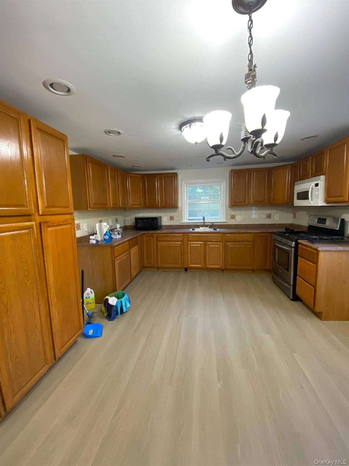 459 Clove Road, Monroe, Monroe, NY 10950