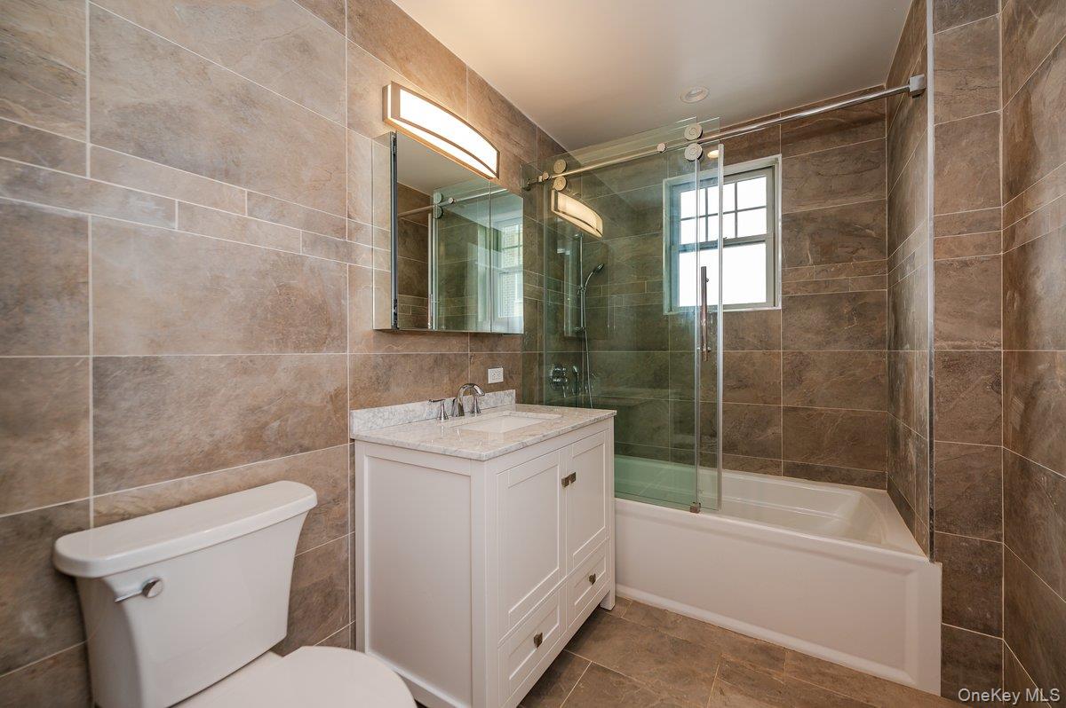 661 W Broadway # 604, Long Beach, NY 11561