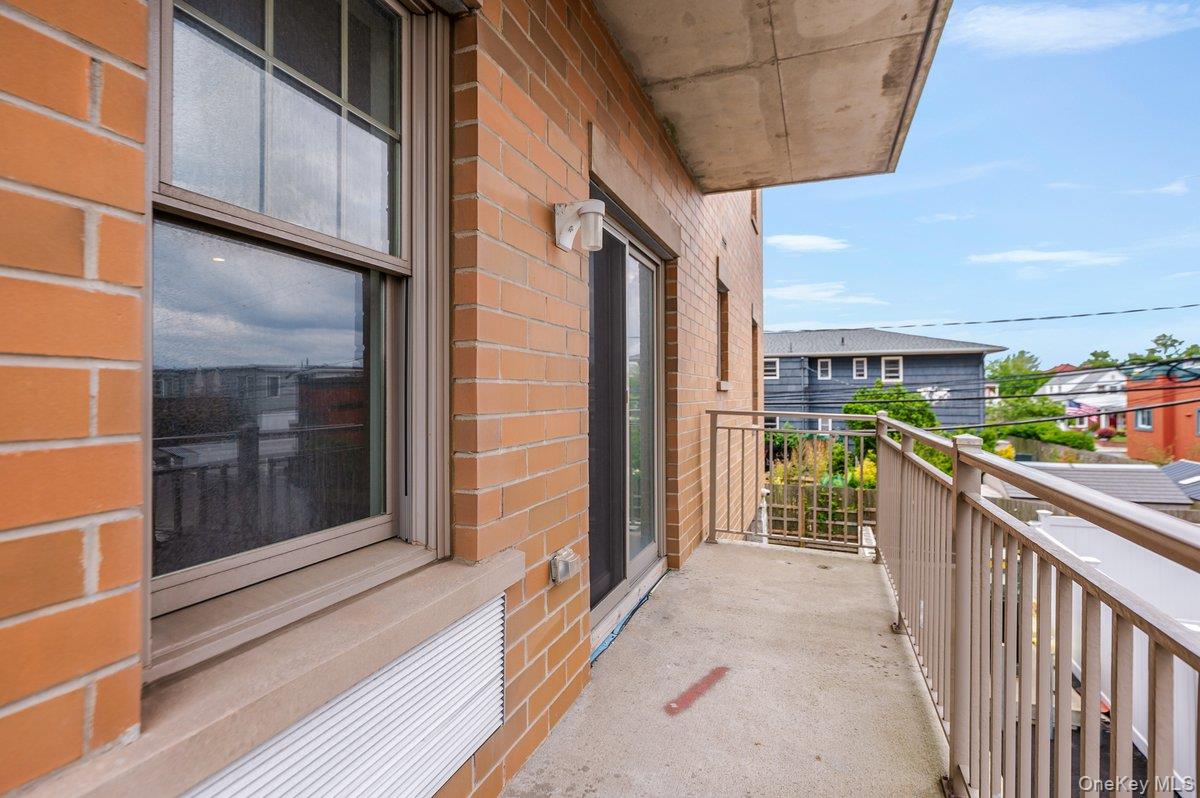 661 W Broadway # 604, Long Beach, NY 11561