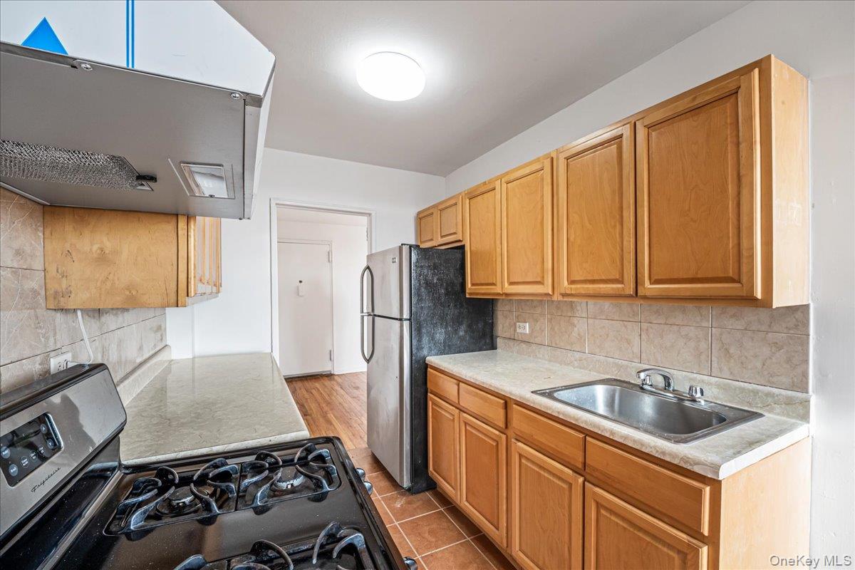 3425 150th Pl # 4D, Flushing, NY 11354