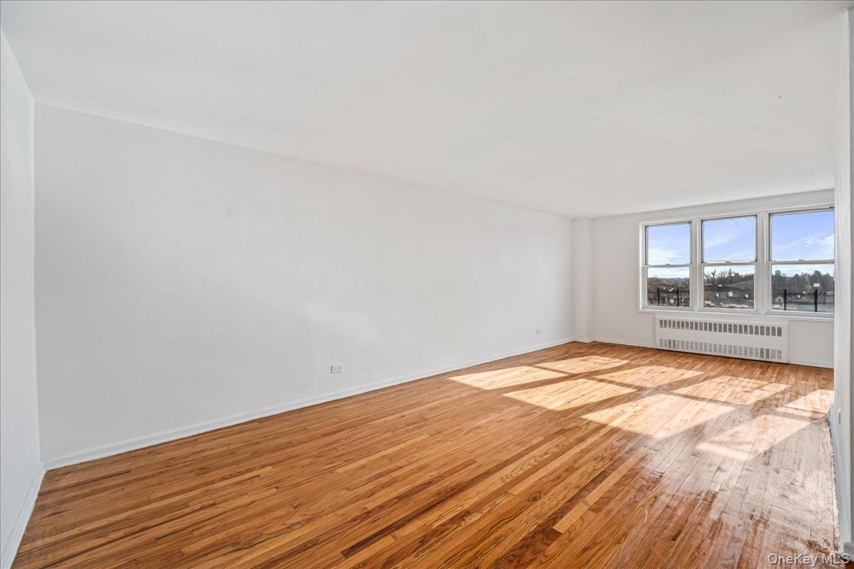 3425 150th Pl # 4D, Flushing, NY 11354