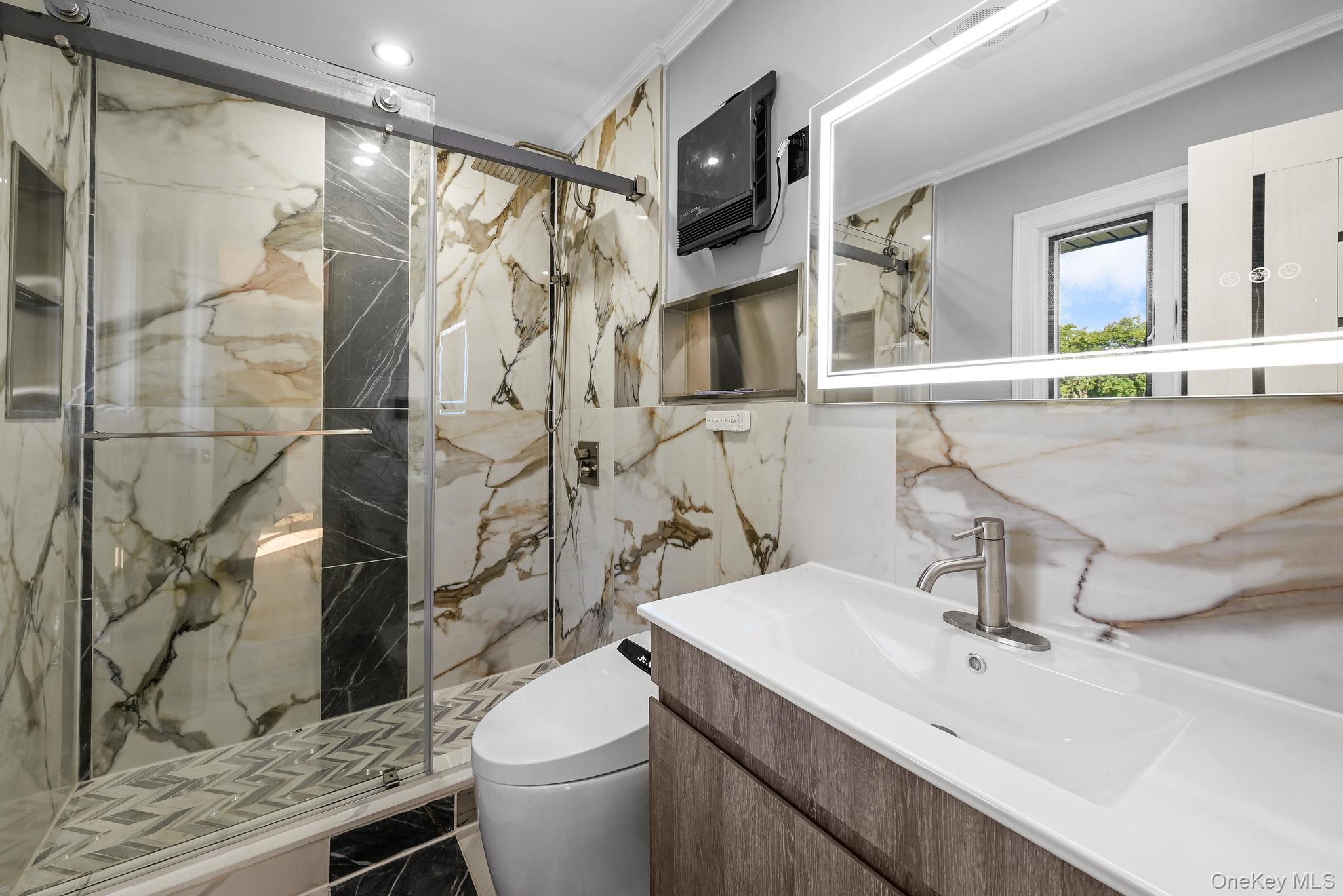 4 Wintergreen Drive, Melville, NY 11747