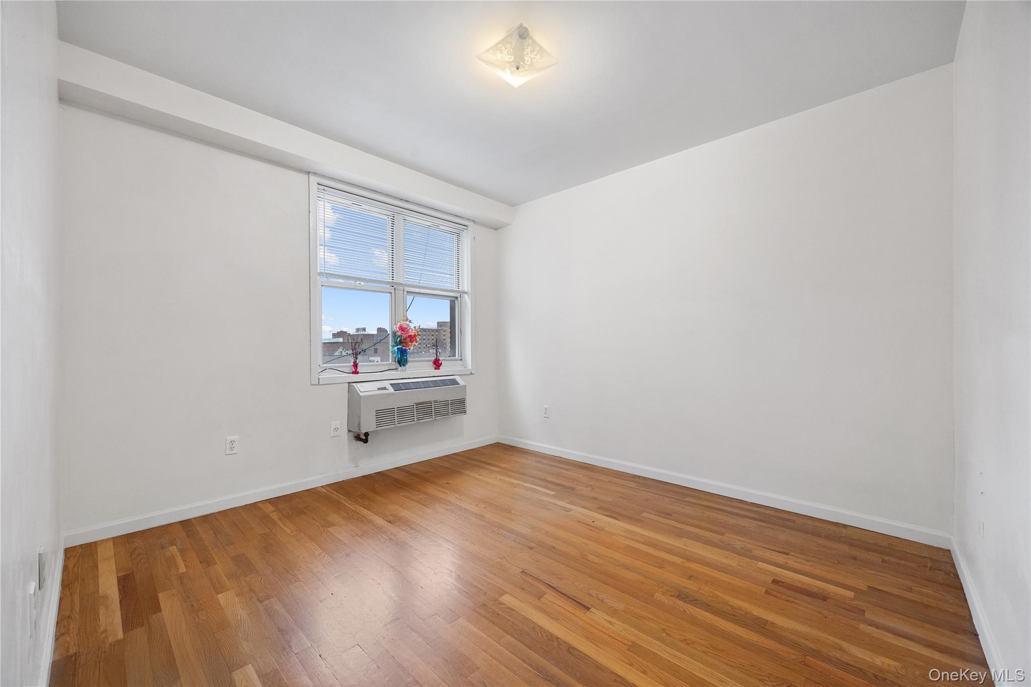 134-38 35th Avenue # 3D, Flushing, NY 11354