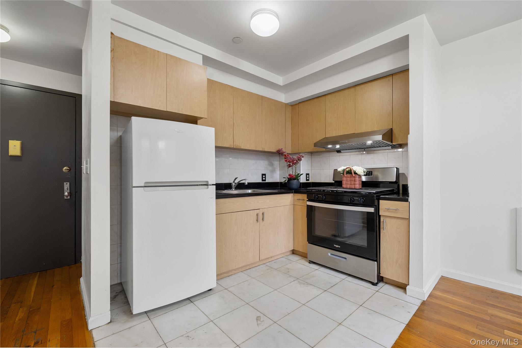 134-38 35th Avenue # 3D, Flushing, NY 11354