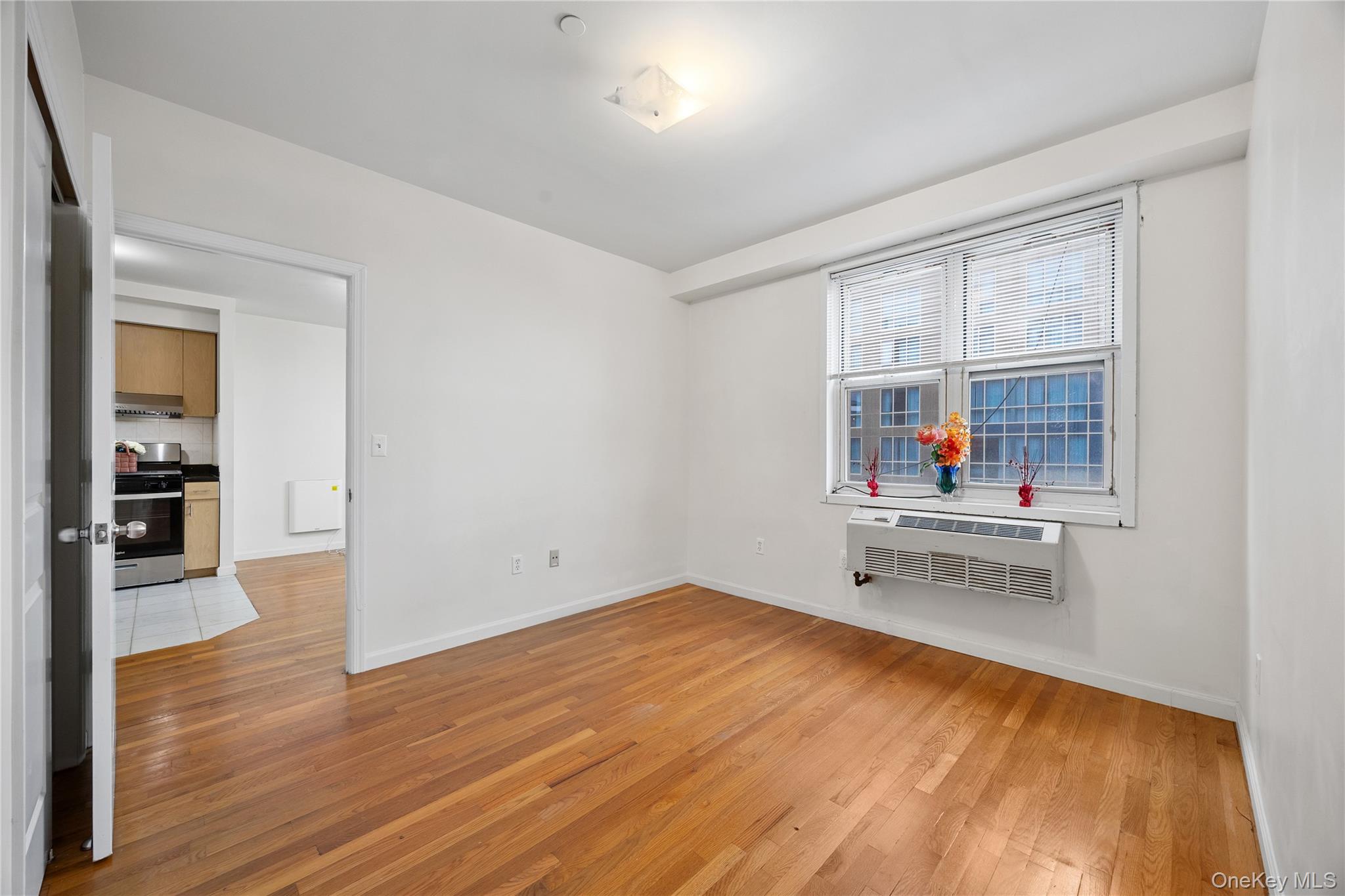 134-38 35th Avenue # 3D, Flushing, NY 11354