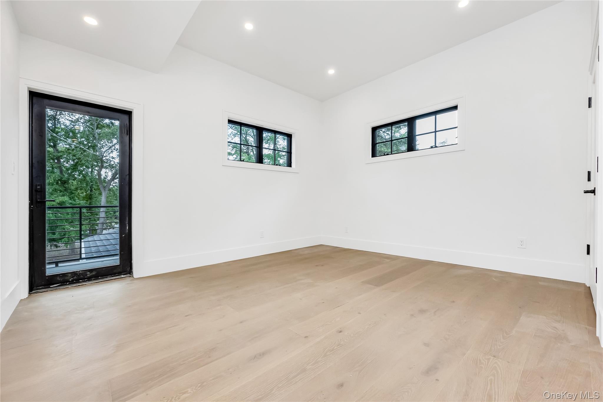 523 Long Beach Road, Nissequogue, NY 11780