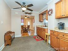 119 Cross Street, Locust Valley, NY 11560