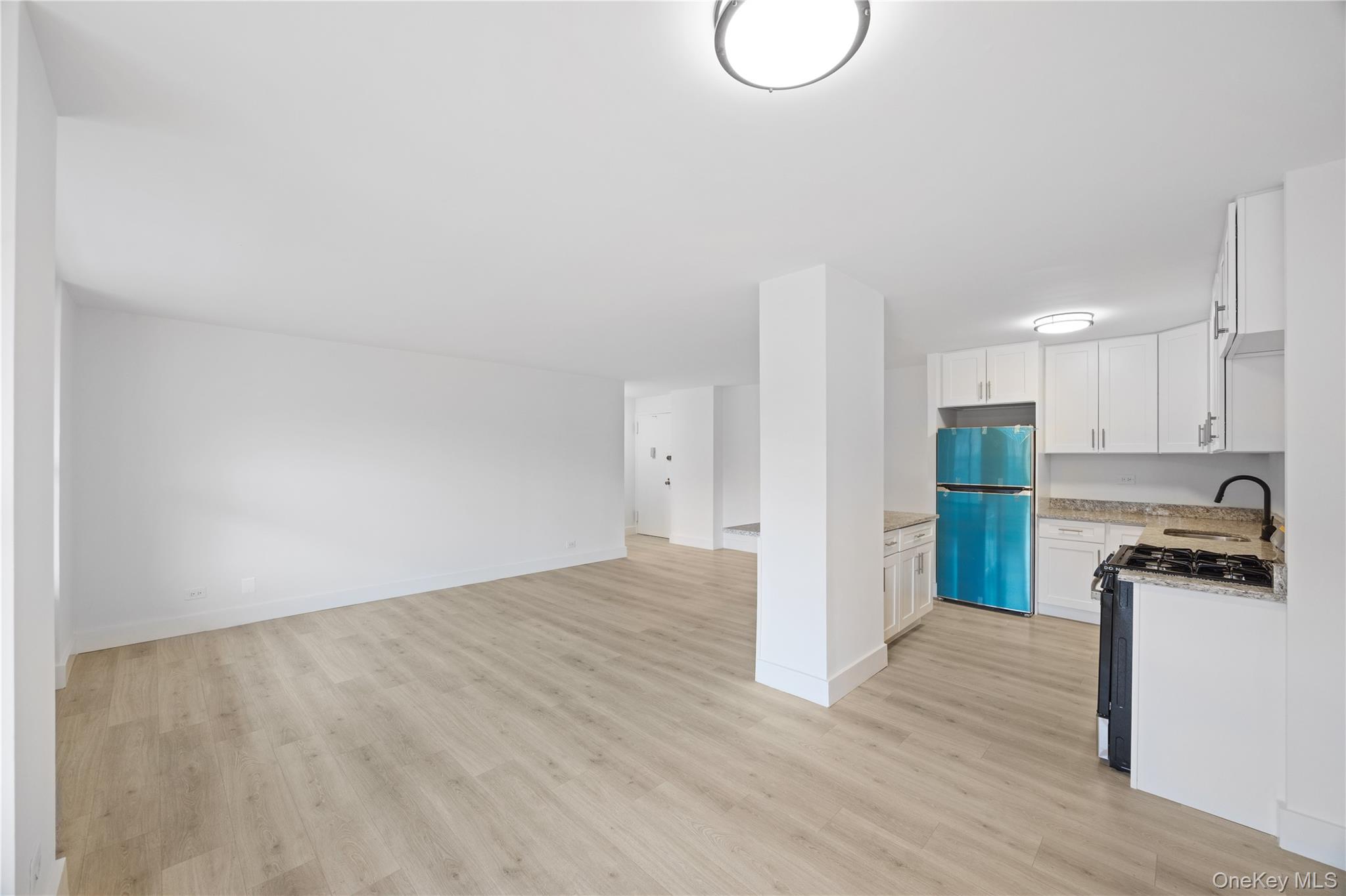 2550 Olinville Avenue # 4F, Bronx, NY 10467