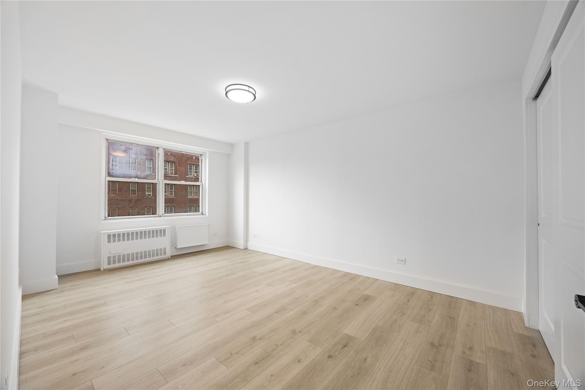 2550 Olinville Avenue # 4F, Bronx, NY 10467