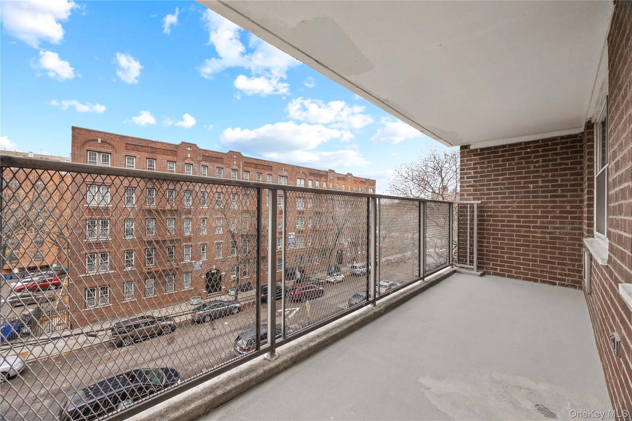 2550 Olinville Avenue # 4F, Bronx, NY 10467