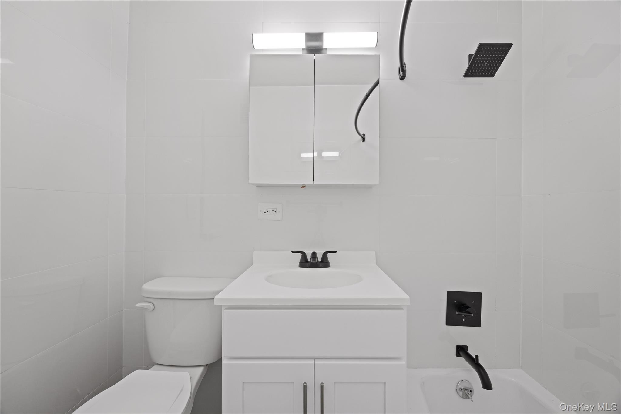 2550 Olinville Avenue # 4F, Bronx, NY 10467