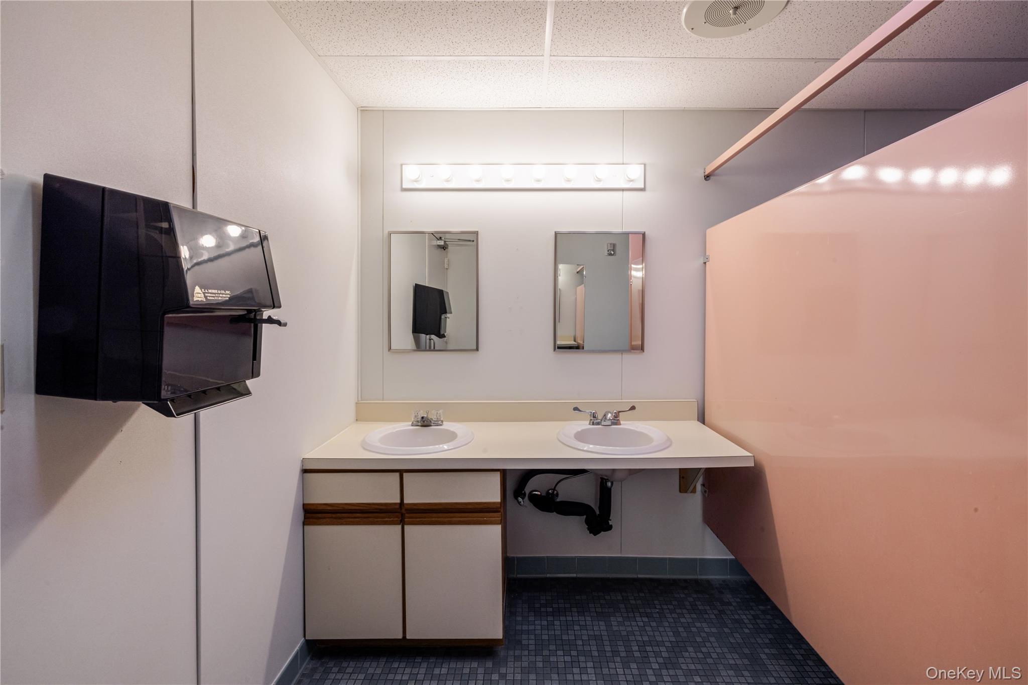 309 Power Avenue, Hudson, NY 12534