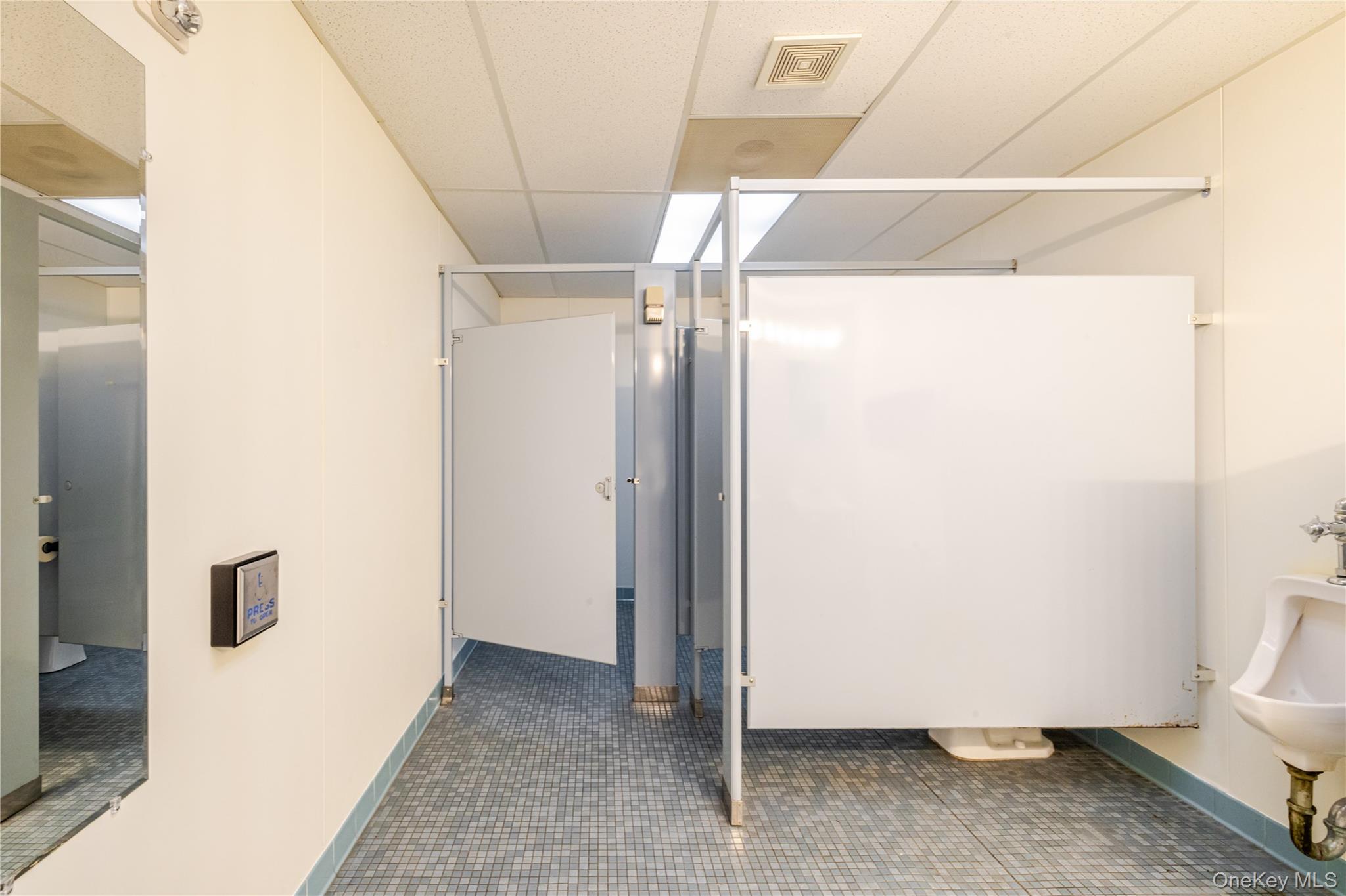 309 Power Avenue, Hudson, NY 12534