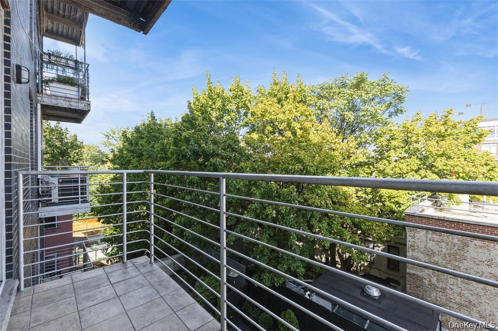 111 Monroe Street # 4F, Brooklyn, NY 11216