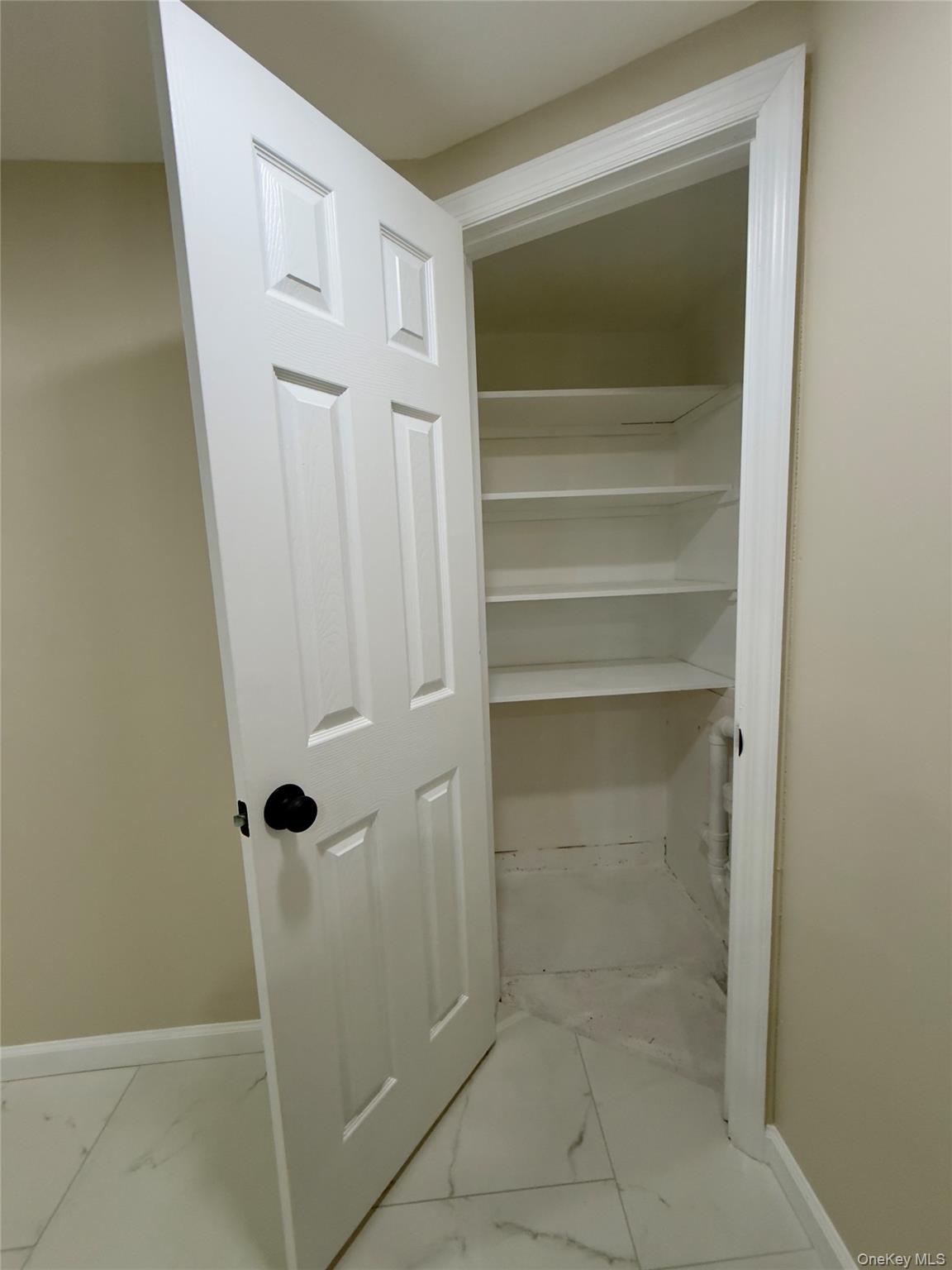 - Paula Street # First Floor, Hicksville, NY 11801