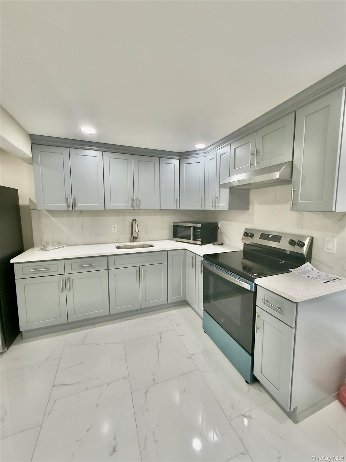 - Paula Street # First Floor, Hicksville, NY 11801