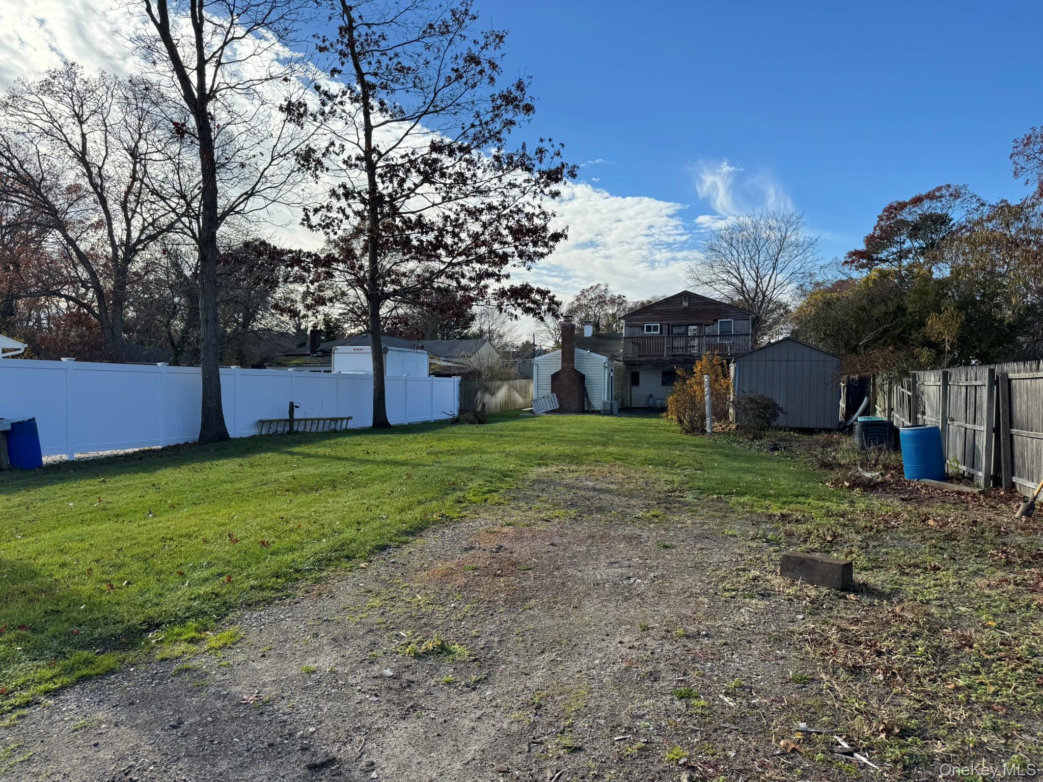 41 Broadway, Shirley, NY 11967