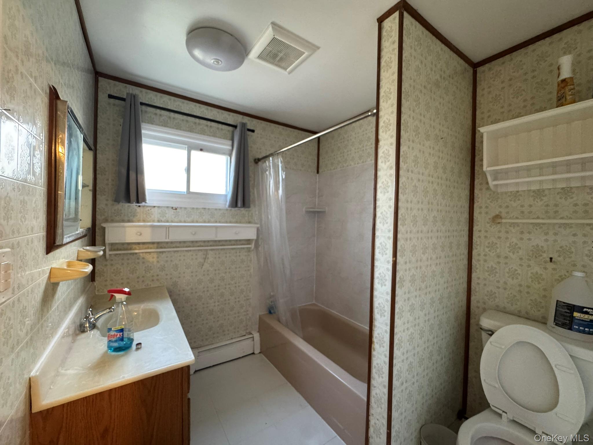 41 Broadway, Shirley, NY 11967