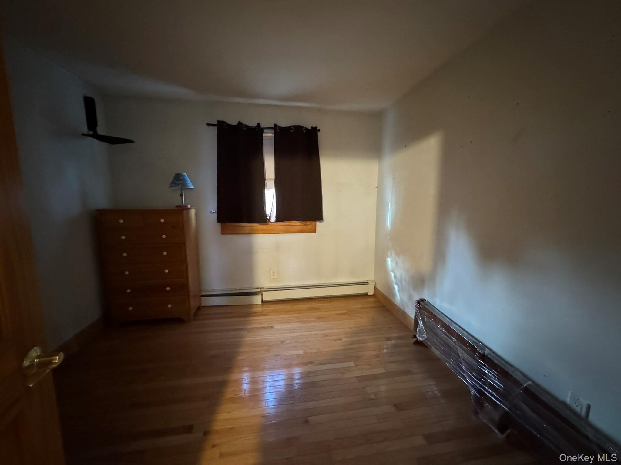 41 Broadway, Shirley, NY 11967