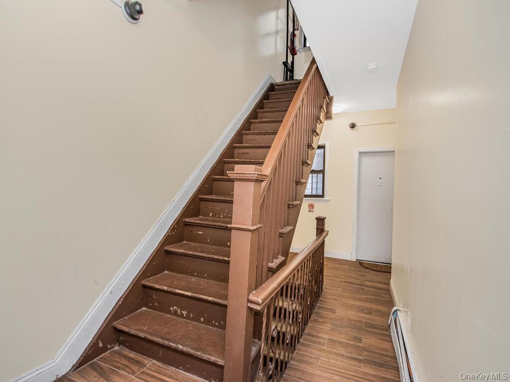 965 E 226th Street, Bronx, NY 10466