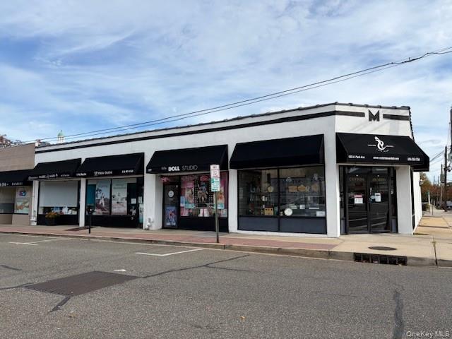 137 N. Park Avenue, Rockville Centre, NY 11570