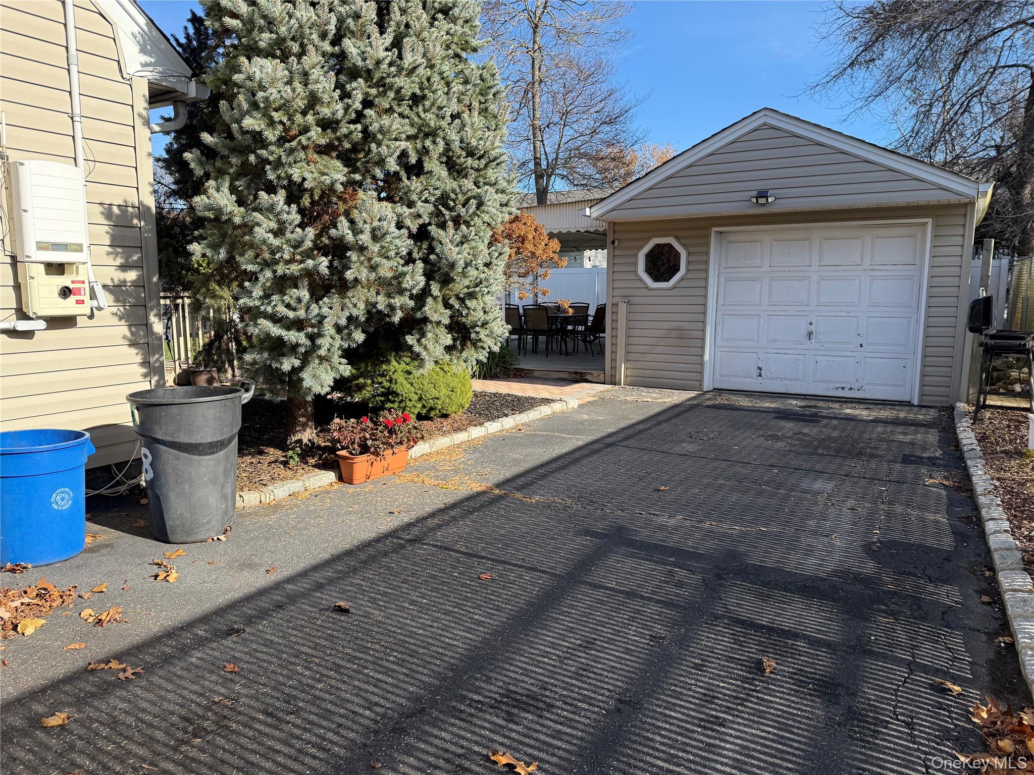 8 William Street, Copiague, NY 11726