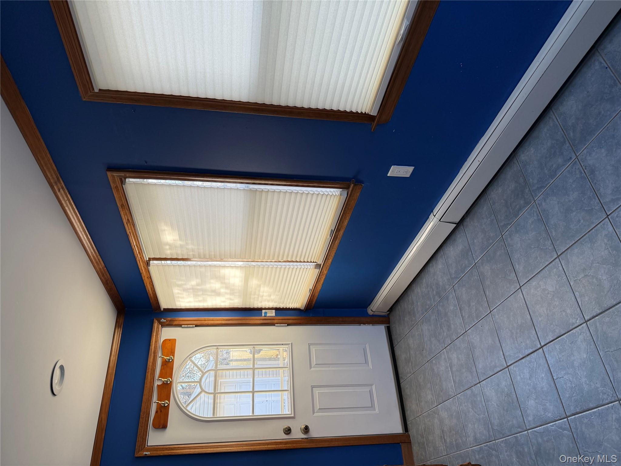 8 William Street, Copiague, NY 11726