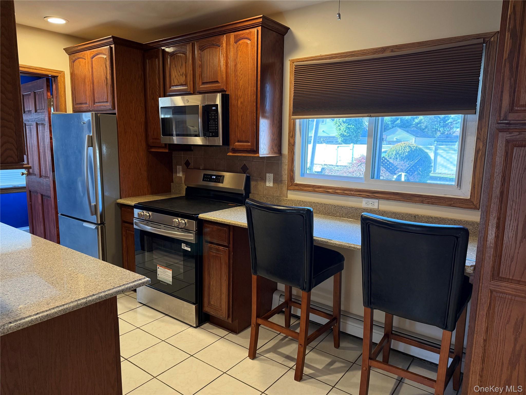 8 William Street, Copiague, NY 11726