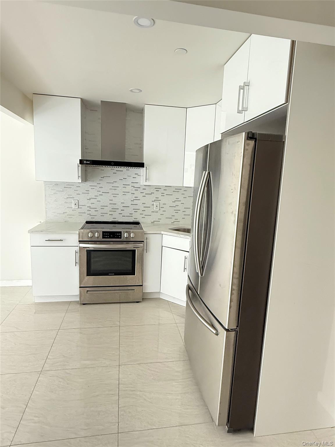 756 40th Street # 1R, Brooklyn, NY 11232