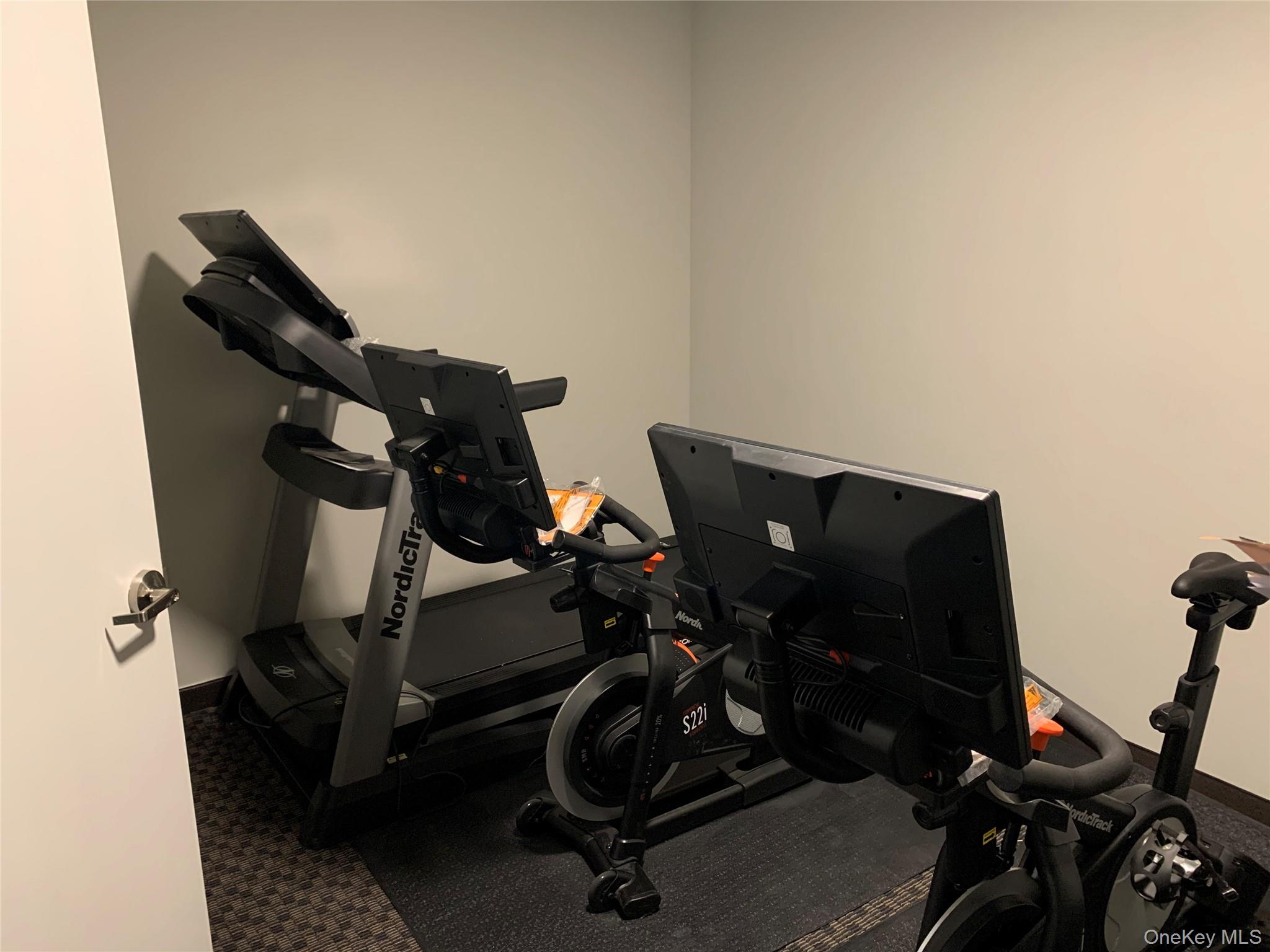 70A Ashburton Avenue # 5B, Yonkers, NY 10701