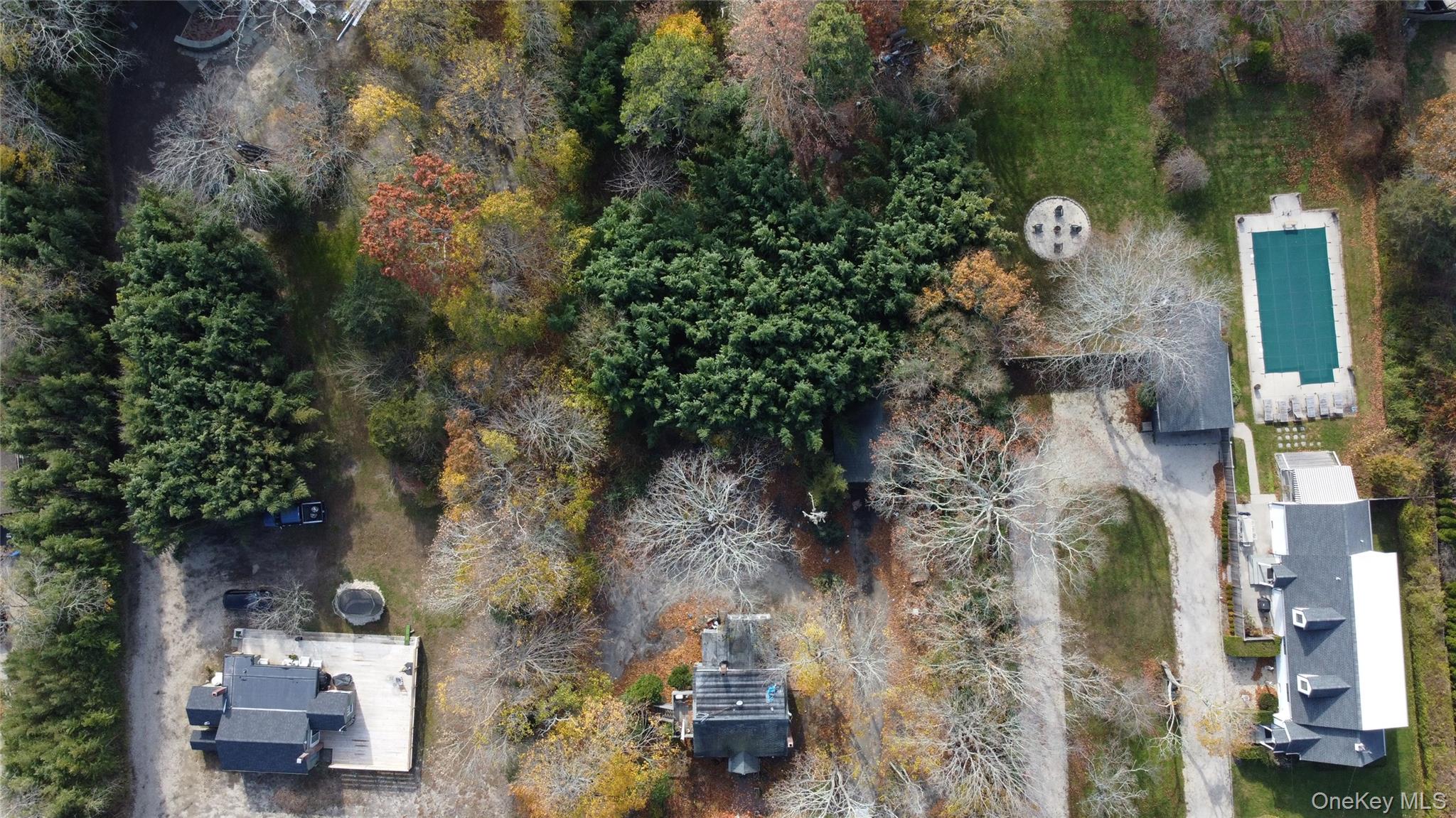 78 Bay Avenue W, Hampton Bays, NY 11946