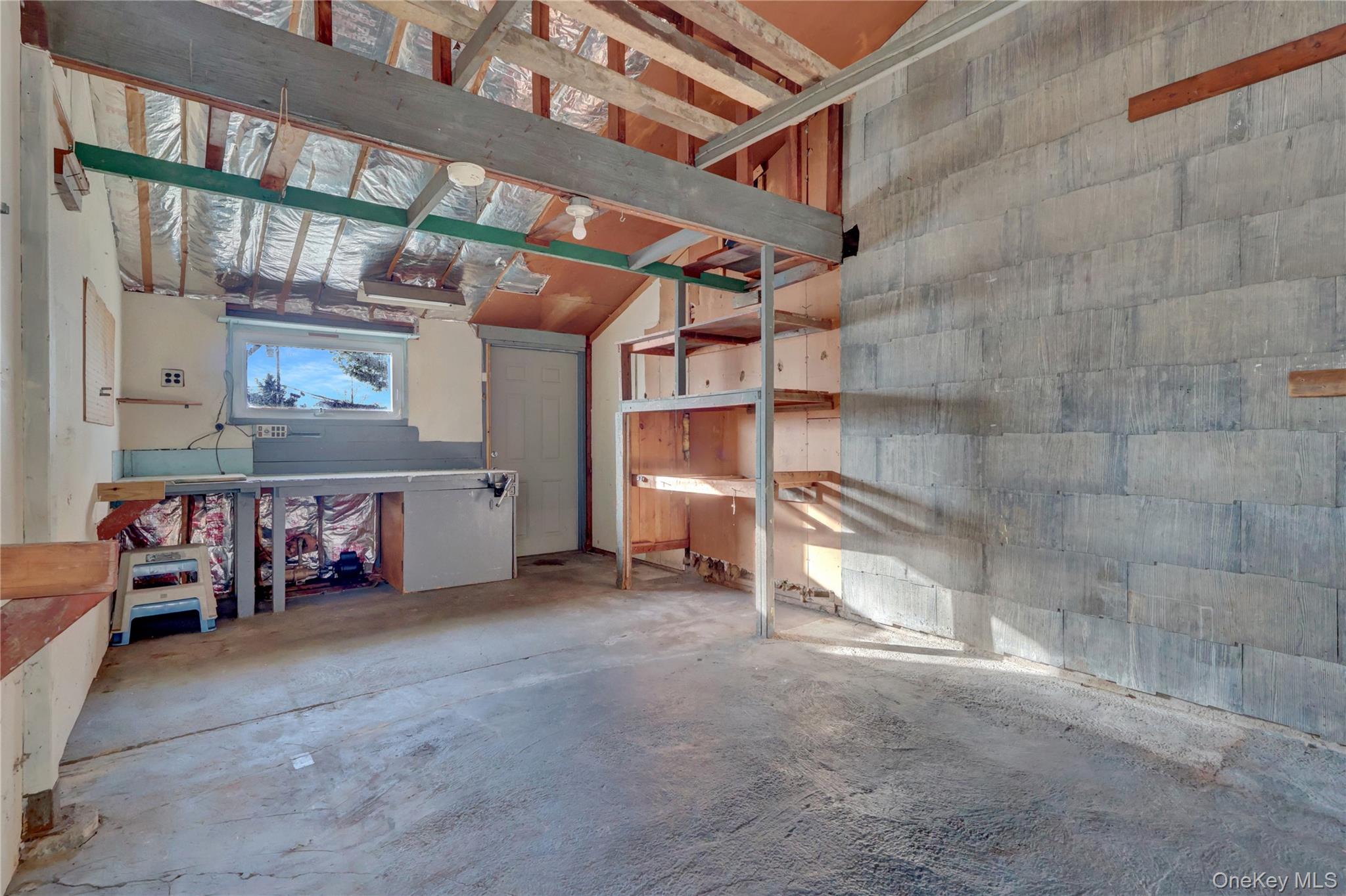 2 Welcome Lane, Hempstead, NY 11793