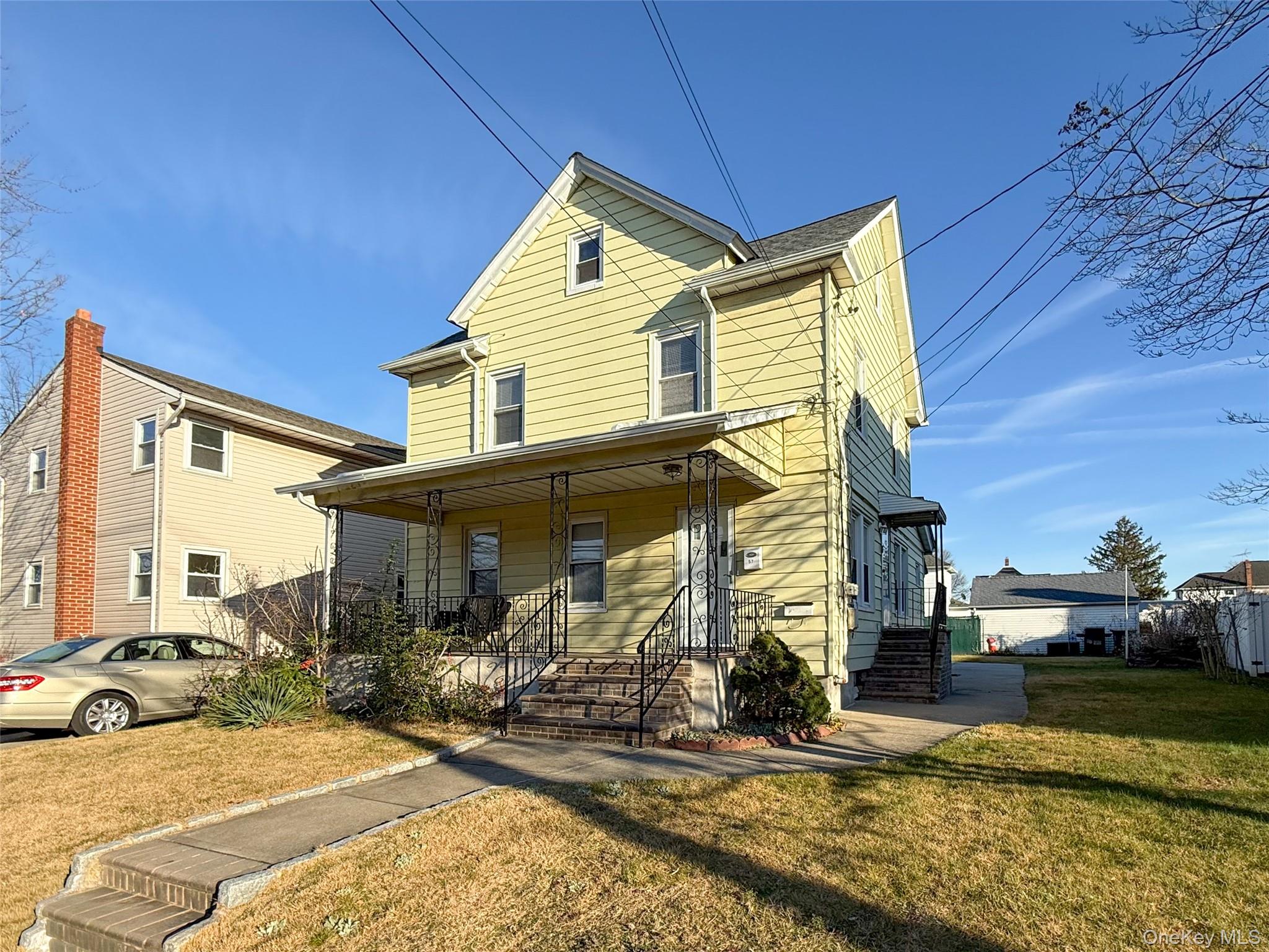 Valley Stream, NY 11580