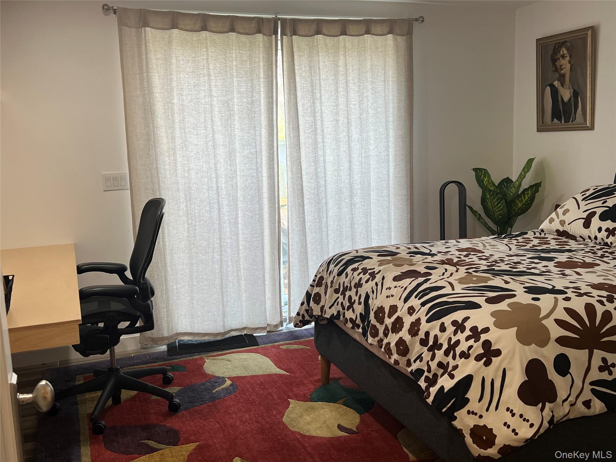 42 N Menantic Road, Shelter Island, NY 11964