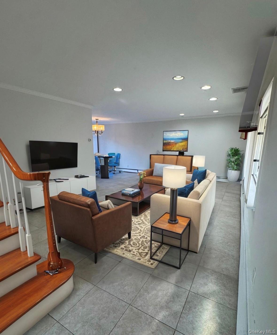 12 Chadwick Road, Great Neck, NY 11023