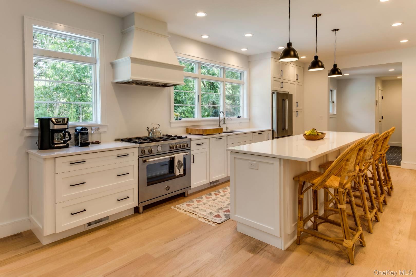 3 Oak Hill Lane, East Hampton, NY 11937