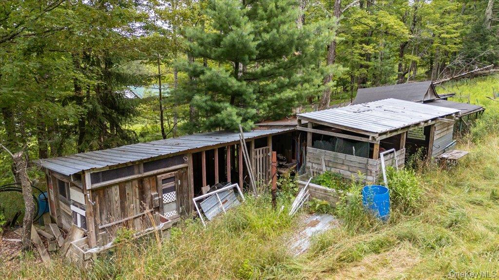 2 Couzines Road, Woodbourne, NY 12788