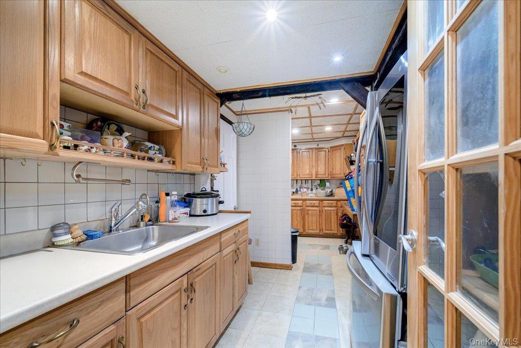 2 Couzines Road, Woodbourne, NY 12788