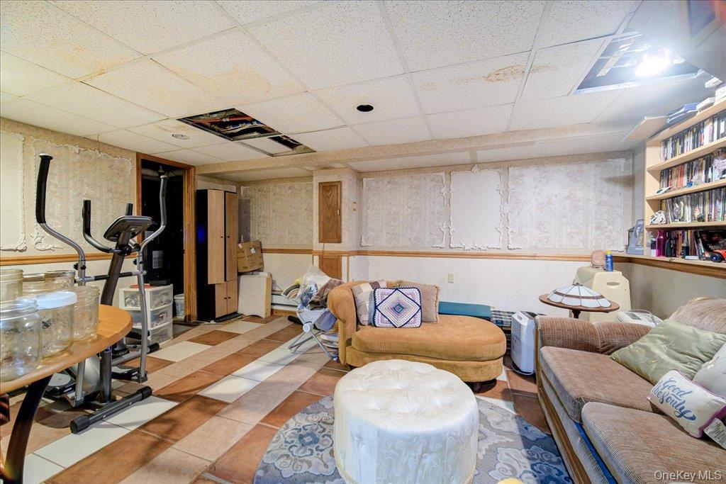 2 Couzines Road, Woodbourne, NY 12788